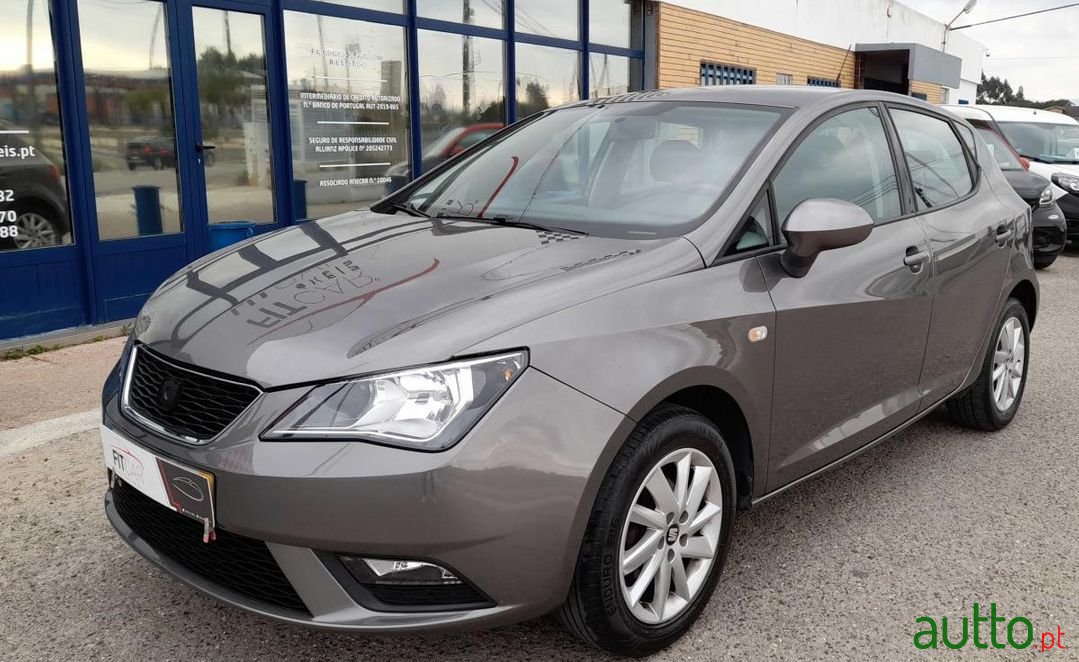 2014' SEAT Ibiza photo #5