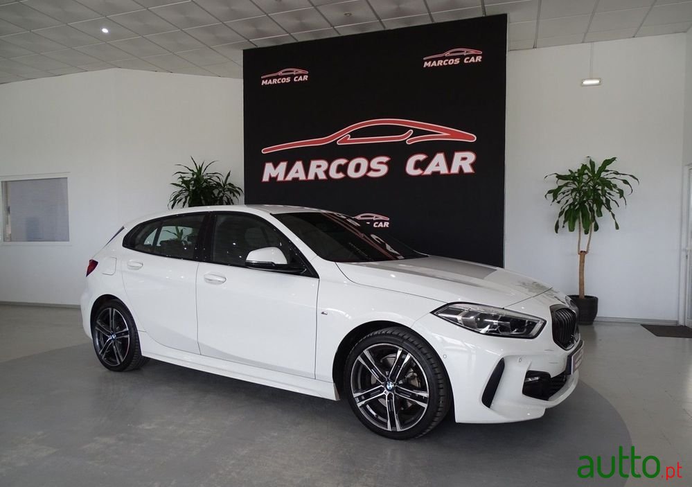 2021' BMW 116 D Pack M Auto photo #1