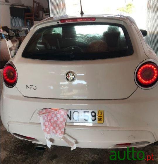 2015' Alfa Romeo MiTo photo #1
