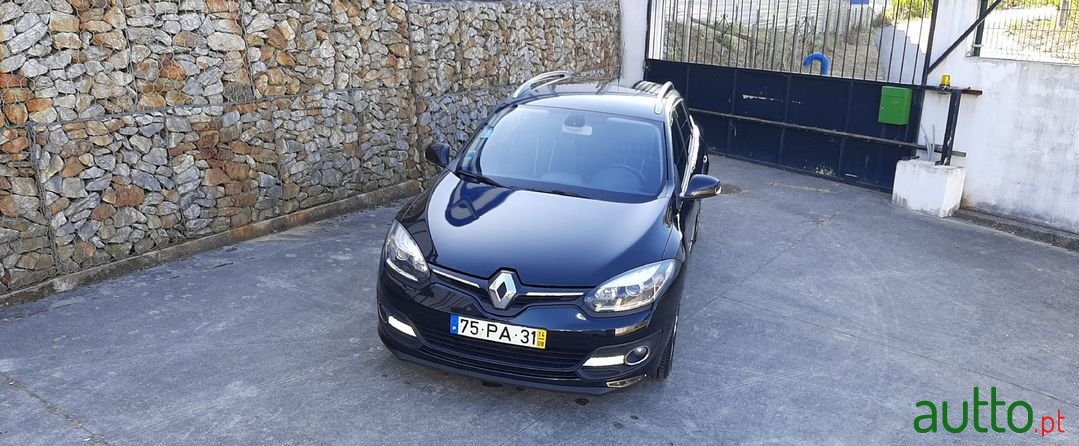 2014' Renault Megane Sport Tourer photo #4