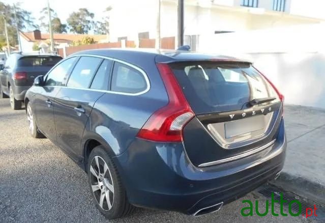 2014' Volvo V60 photo #5