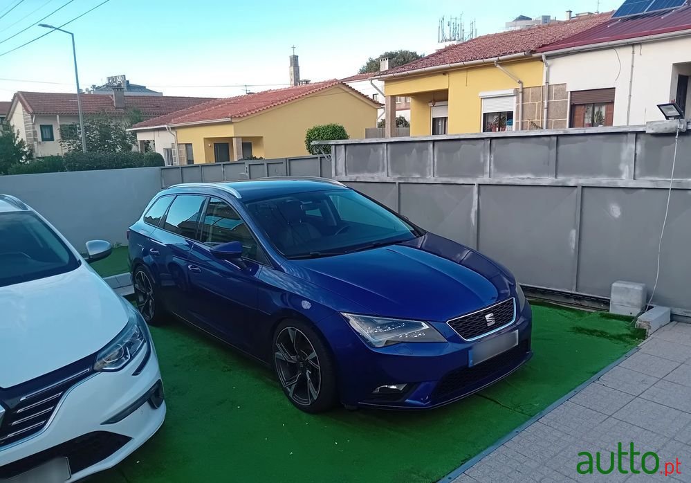 2016' SEAT Leon St photo #4