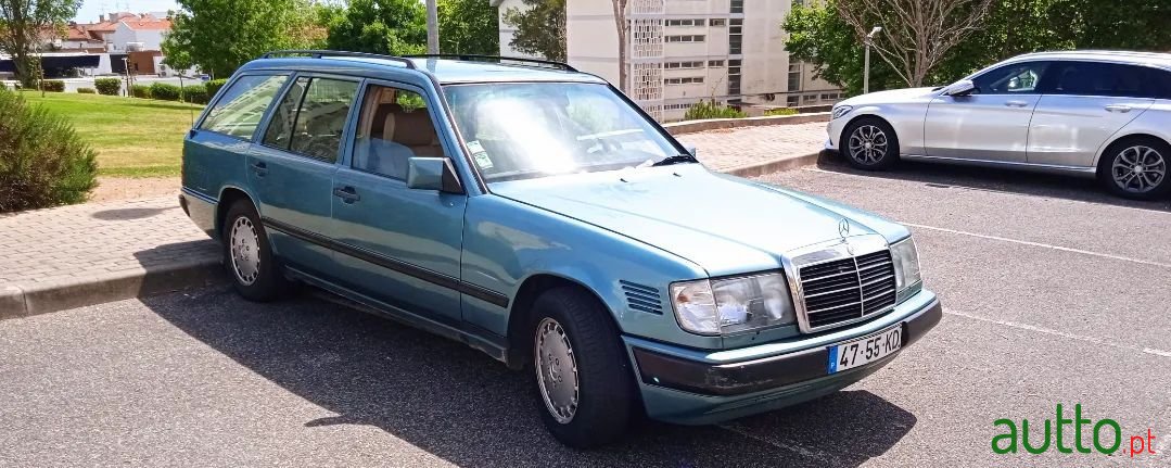 1987' Mercedes-Benz E-300 photo #4