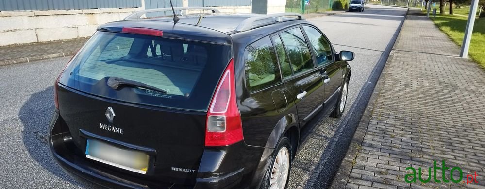 2006' Renault Megane Break photo #2