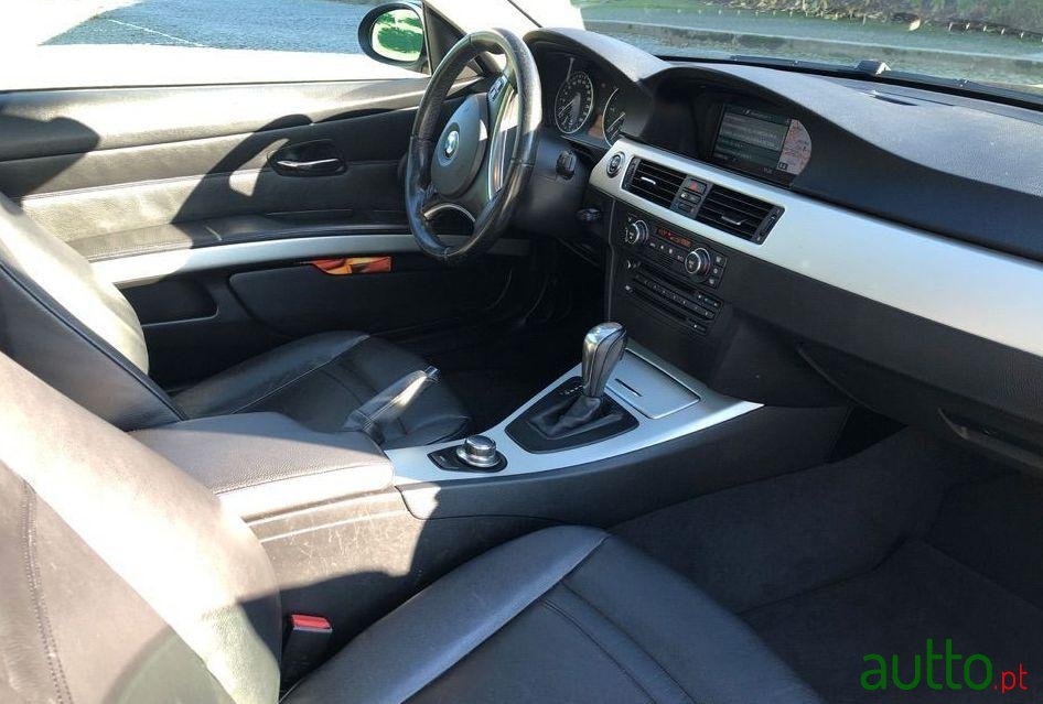 2007' BMW 320 Coupé photo #3