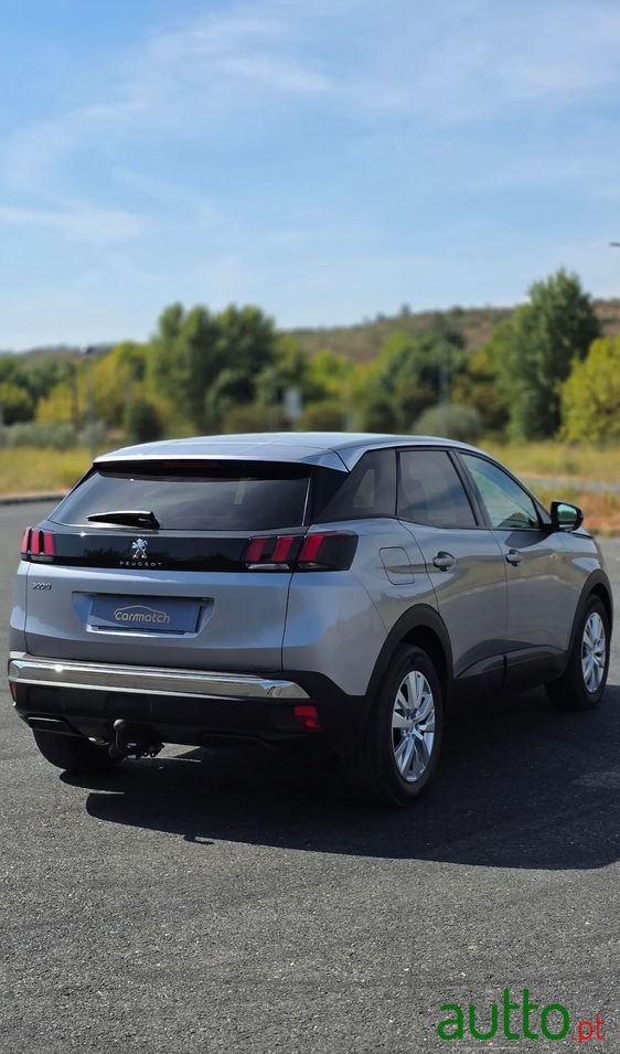 2018' Peugeot 3008 photo #5