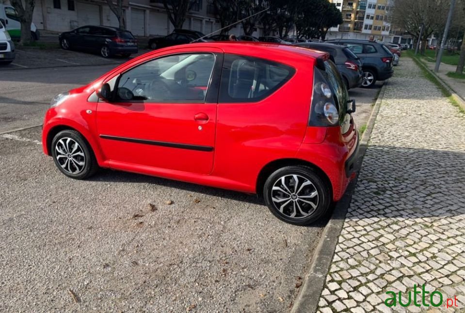 2008' Citroen C1 photo #1