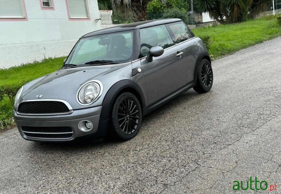 2010' MINI One photo #1