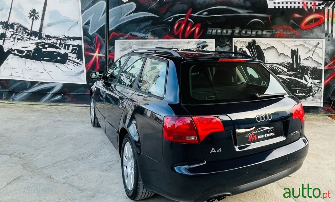 2006' Audi A4 Avant photo #2