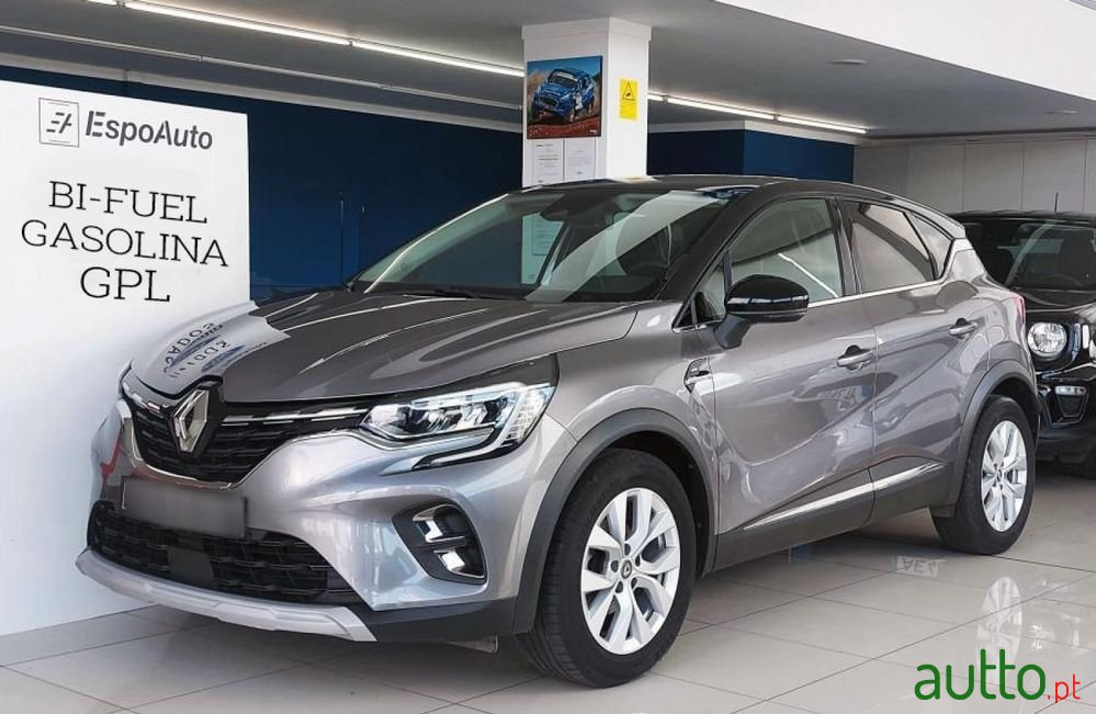 2021' Renault Captur 1.0 Tce Intens photo #1