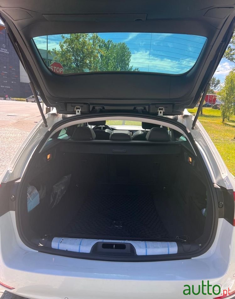 2015' Peugeot 508 Sw photo #6