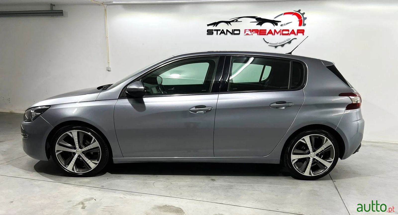 2014' Peugeot 308 photo #3