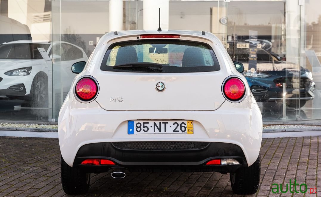 2013' Alfa Romeo MiTo photo #3