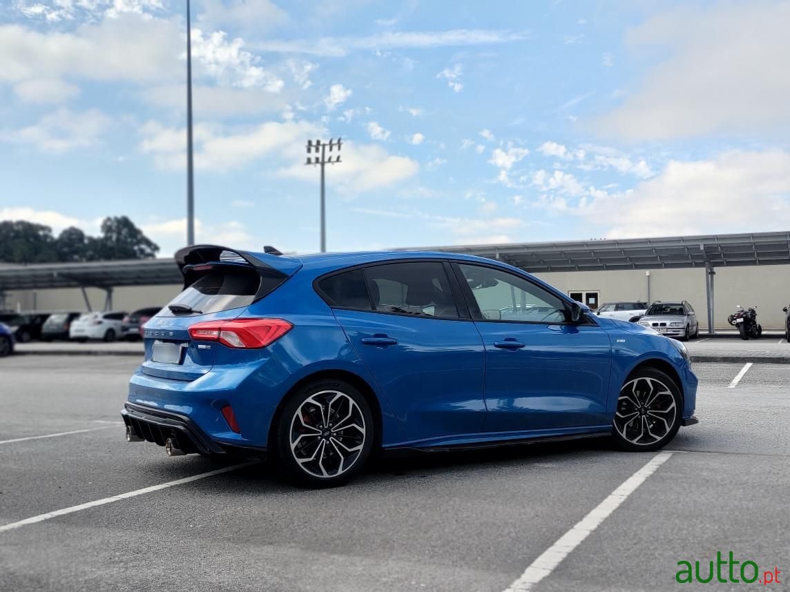 2021' Ford Focus photo #4