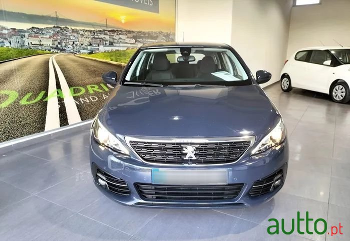 2018' Peugeot 308 Sw photo #2