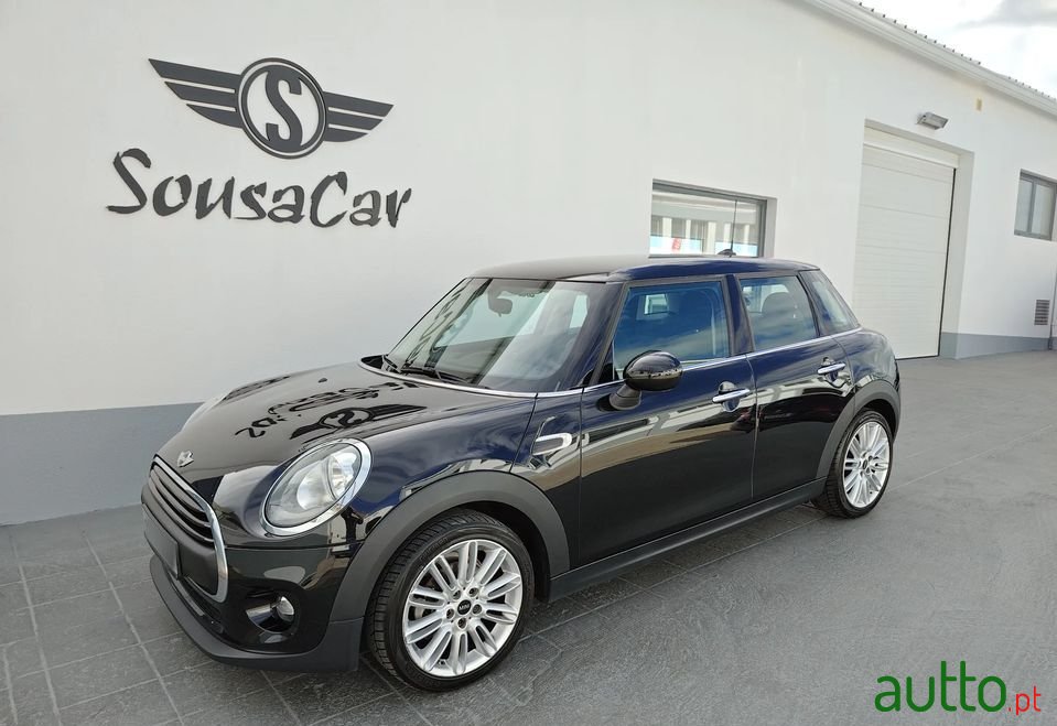 2018' MINI One photo #3