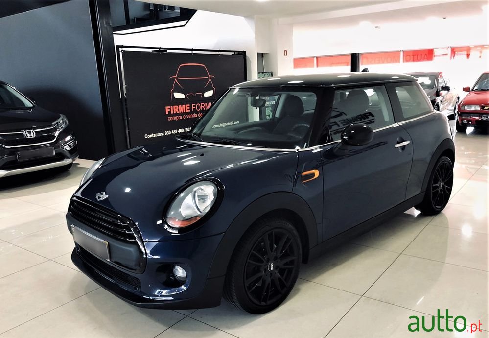 2014' MINI One D photo #4