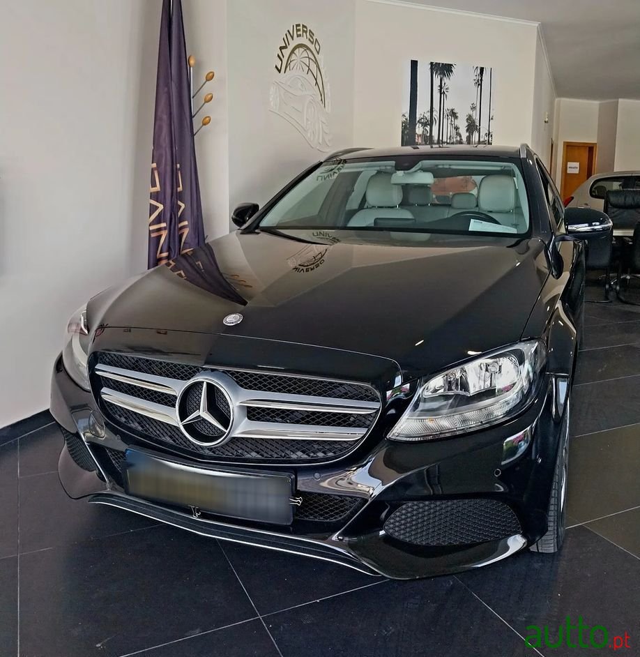 2016' Mercedes-Benz Classe C photo #1