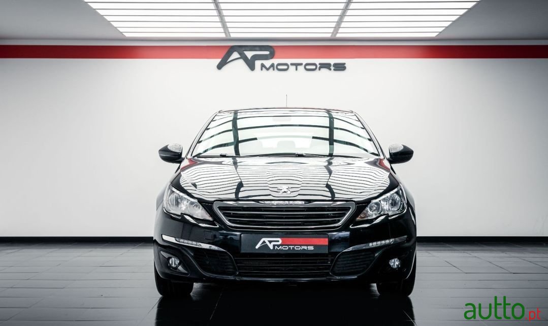 2015' Peugeot 308 Sw photo #3