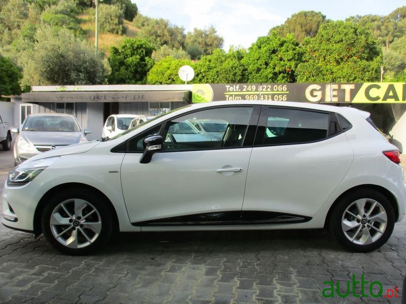 2017' Renault Clio 0.9 Tce Limited photo #6