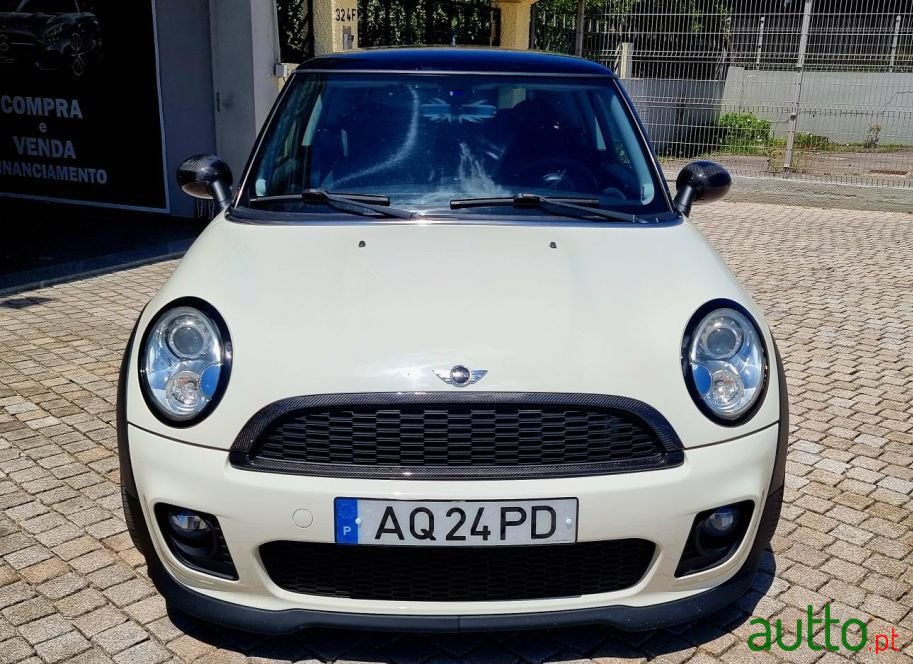 2008' MINI Cooper photo #2