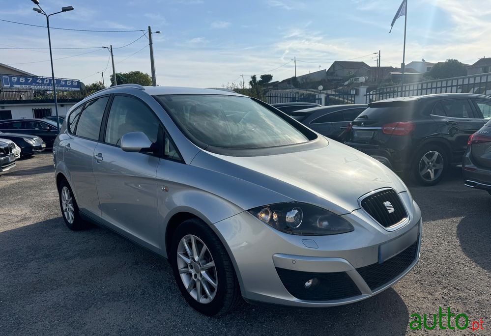 2010' SEAT Altea photo #3