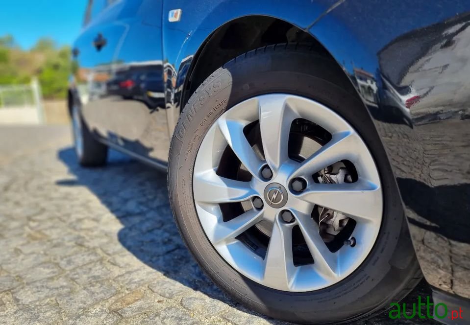 2016' Opel Corsa photo #5