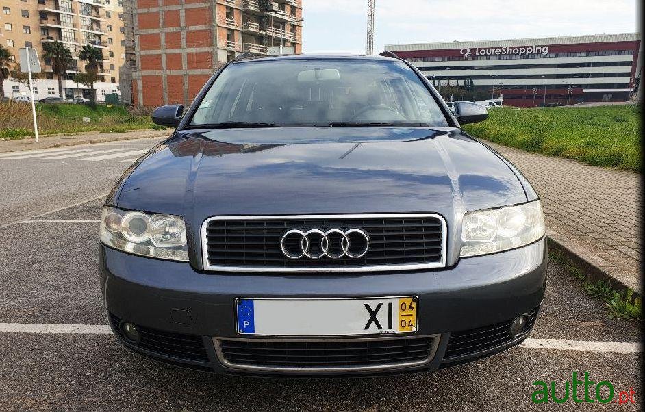 2004' Audi A4 Avant photo #3