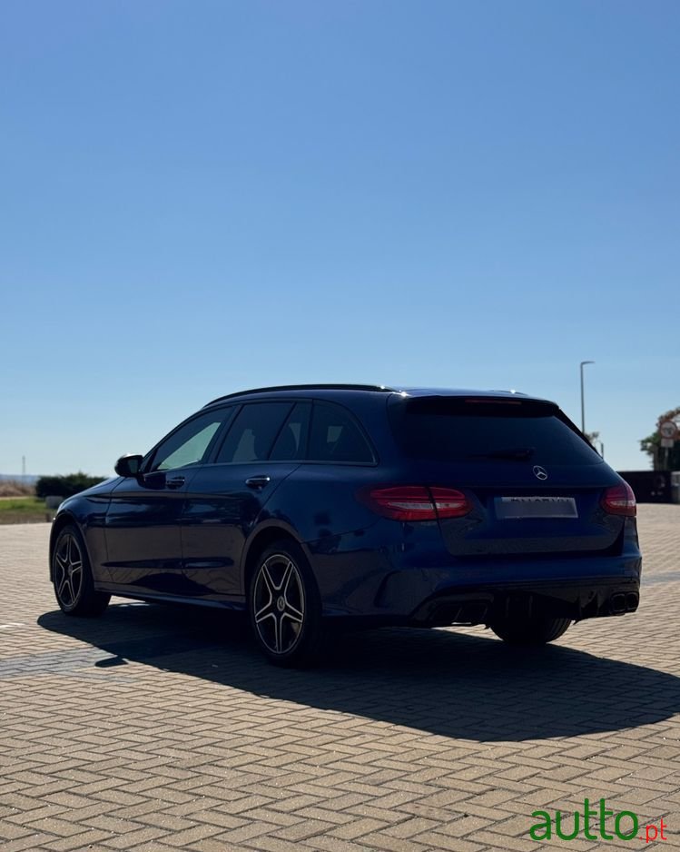 2016' Mercedes-Benz Classe C photo #5