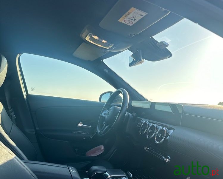 2019' Mercedes-Benz A 180 photo #4