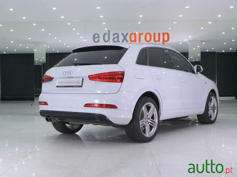 2012' Audi Q3 2.0 Tdi S-Line photo #3