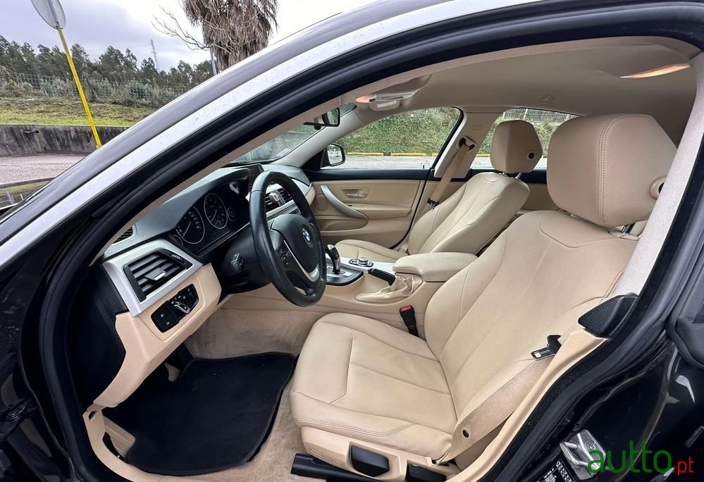 2016' BMW 420 D Advantage Auto photo #2