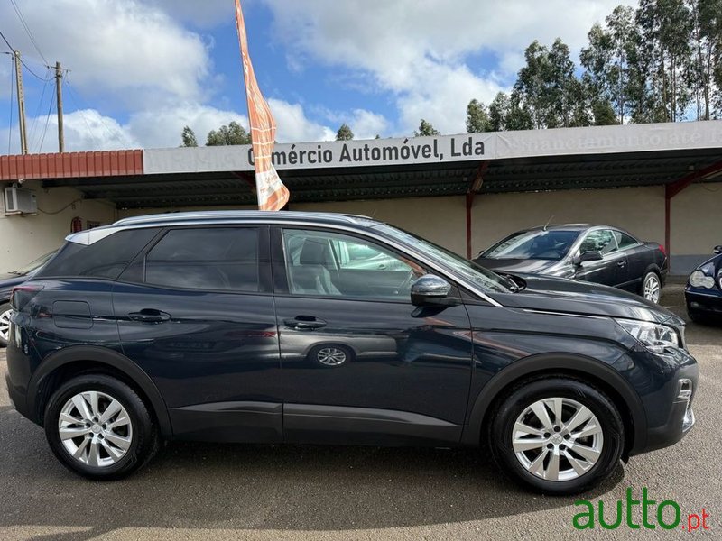 2018' Peugeot 3008 photo #5