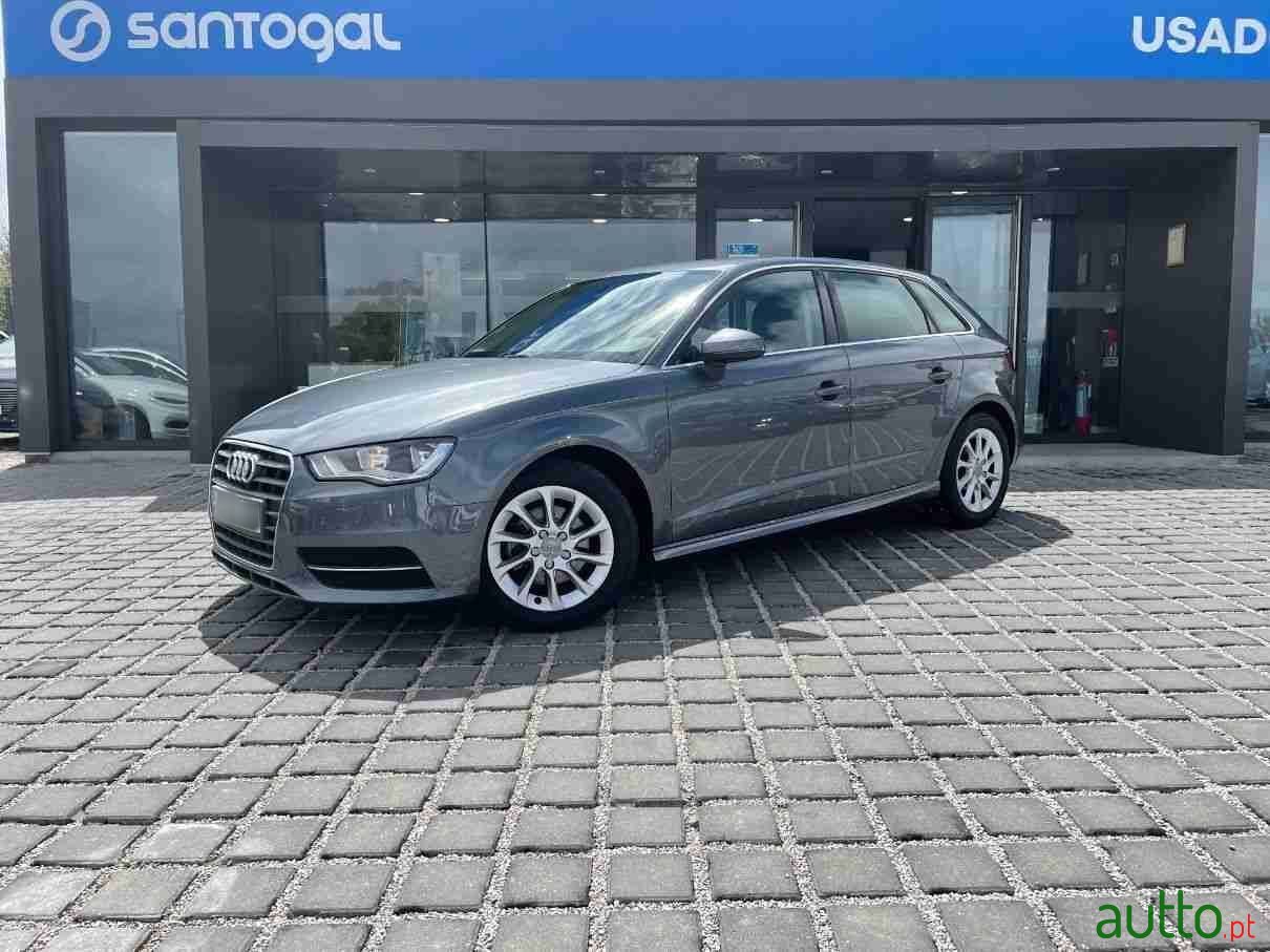 2015' Audi A3 Sportback photo #1