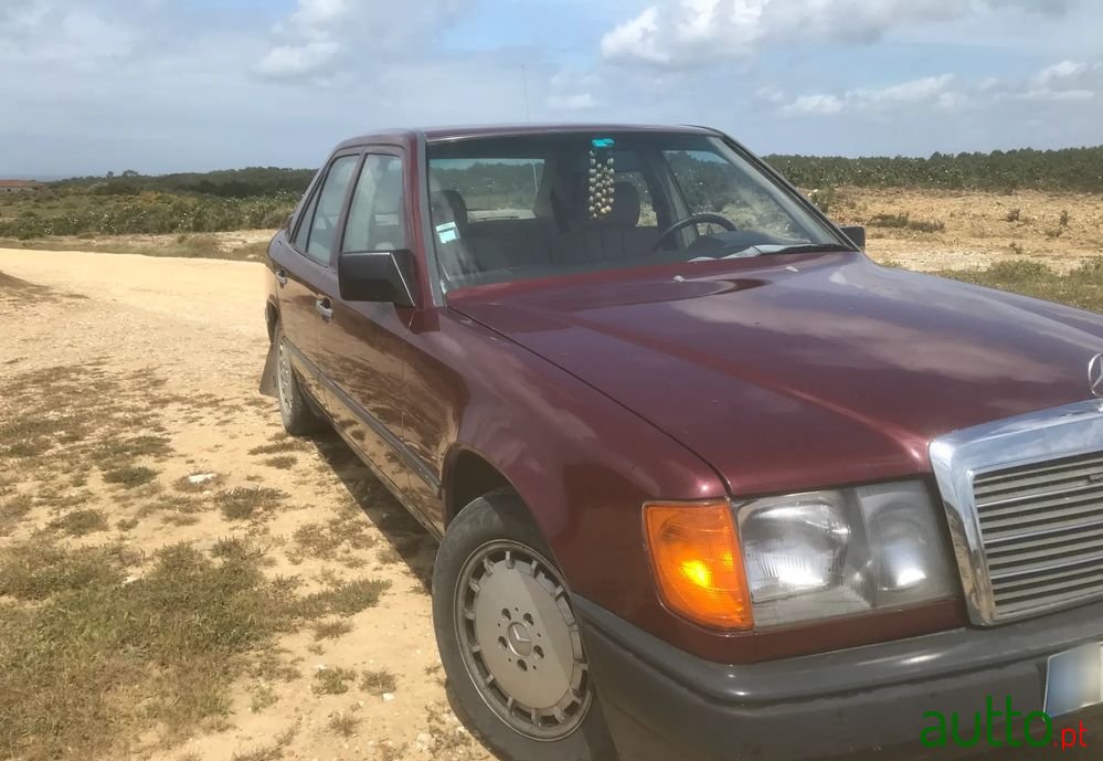1986' Mercedes-Benz 200 Standard photo #6