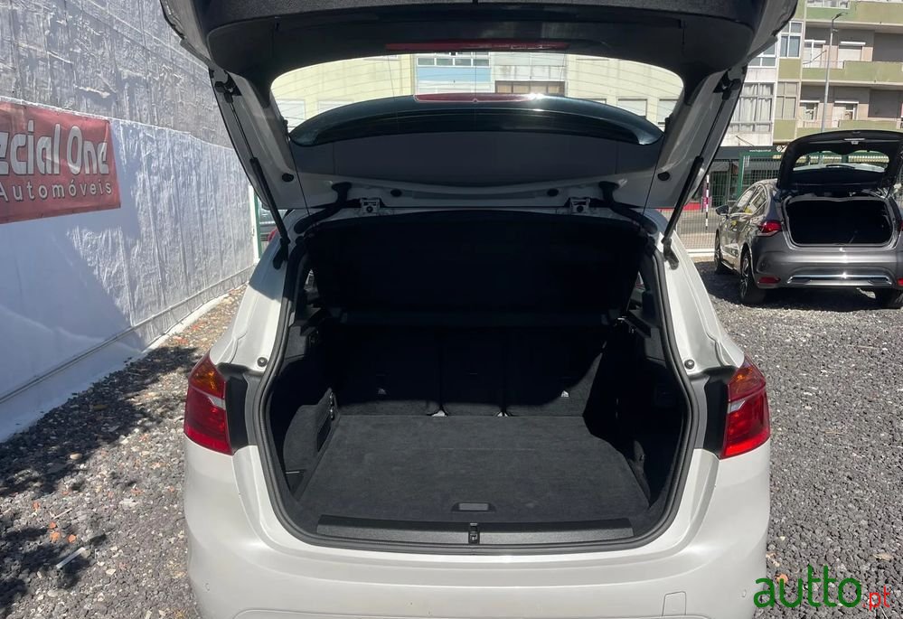 2016' BMW Série 2 D Advantage photo #6