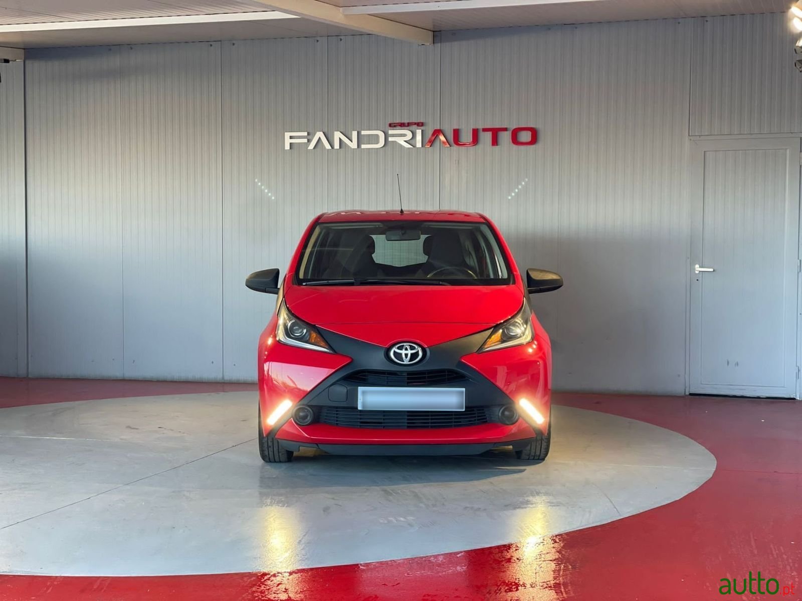 2018' Toyota Aygo photo #2