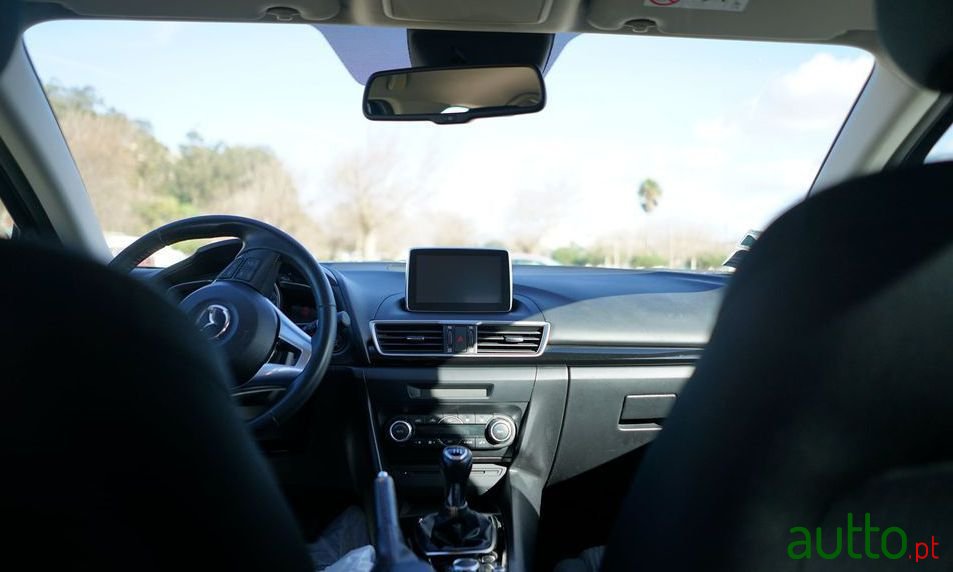 2016' Mazda 3 photo #2