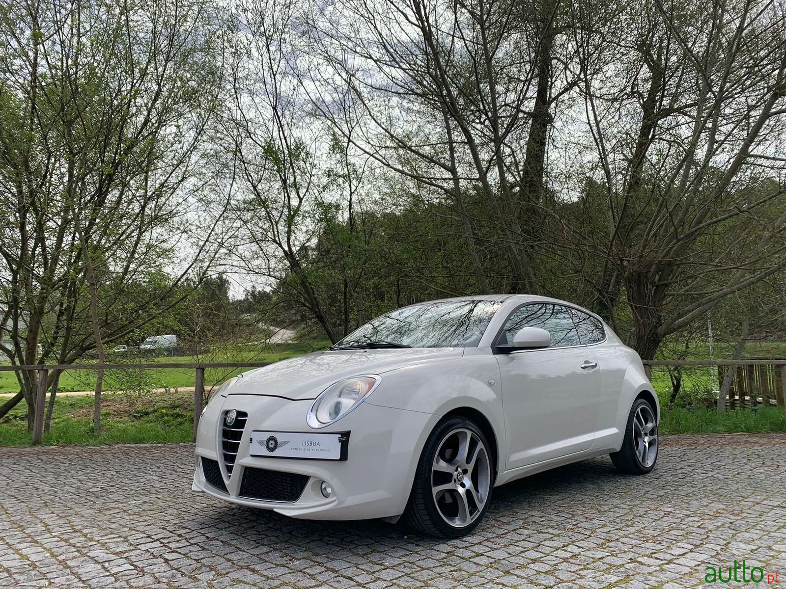 2010' Alfa Romeo MiTo photo #4