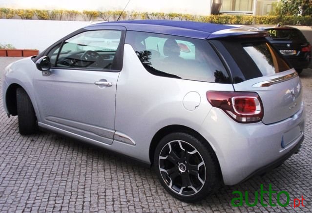 2013' Citroen DS3 photo #2
