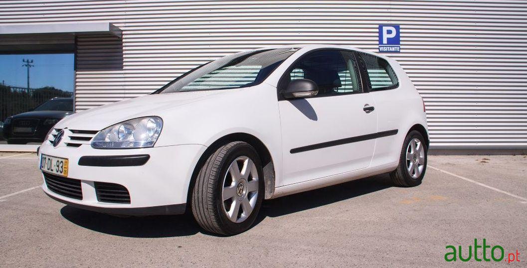 2007' Volkswagen Golf 1.9 Tdi photo #2