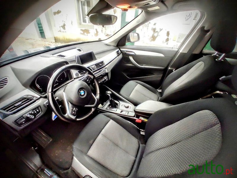 2020' BMW Série X 25 E Xdrive photo #4