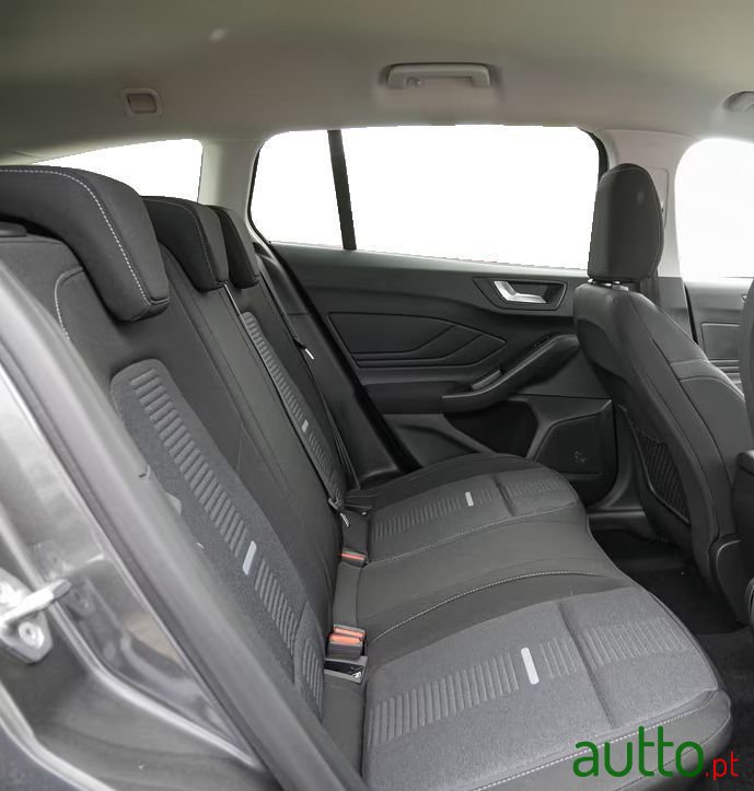 2023' Ford Focus Sw photo #6