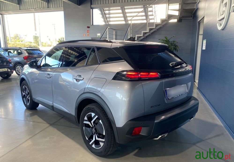 2024' Peugeot 2008 photo #3