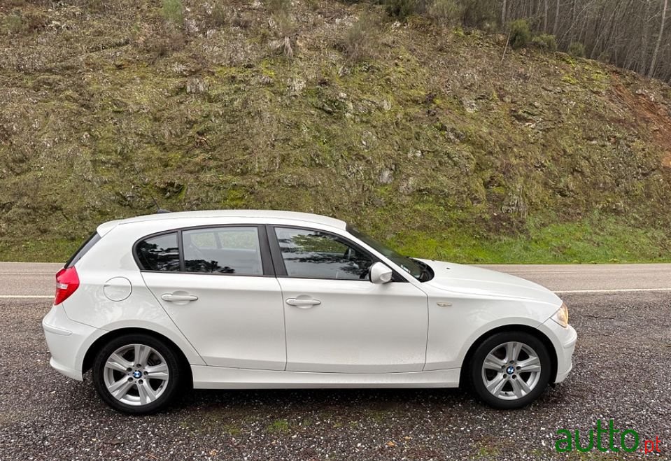 2010' BMW 118 photo #1