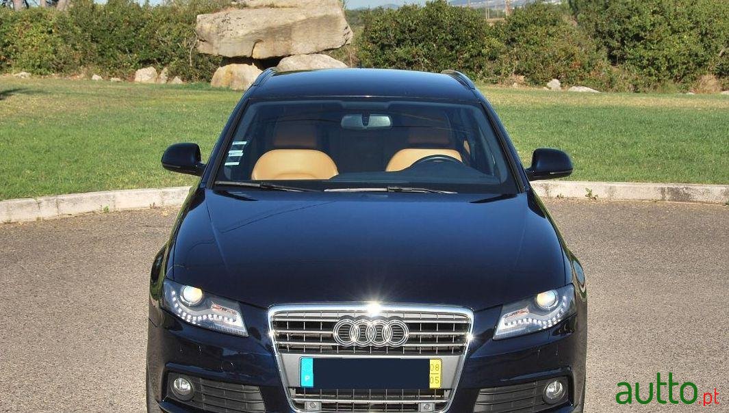 2008' Audi A4 Avant photo #2