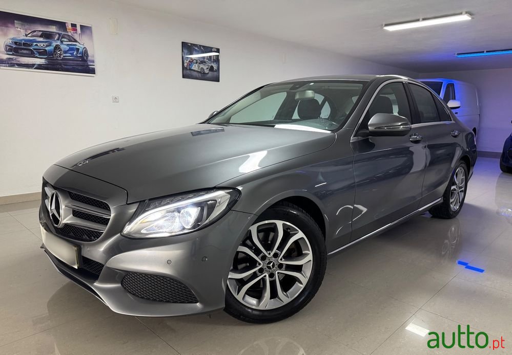 2018' Mercedes-Benz Classe C photo #1