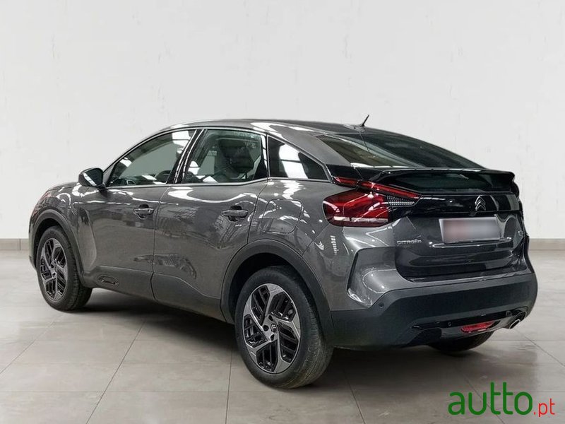 2022' Citroen C4 photo #3