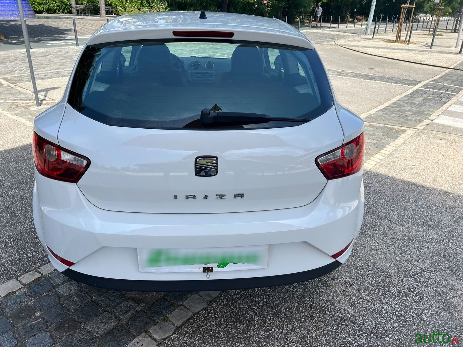 2013' SEAT Ibiza photo #5