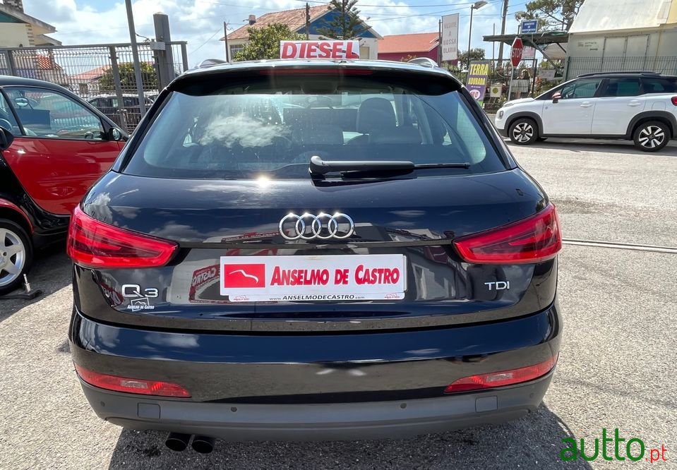 2012' Audi Q3 photo #4